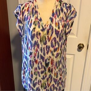 CAbi Colorful Feather Print V-Neck Blouse